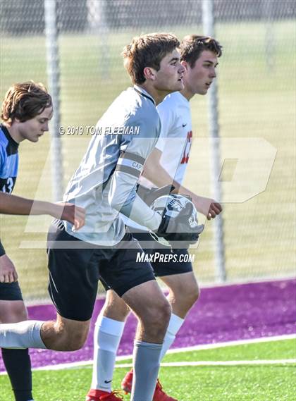 Thumbnail 2 in Eisenhower vs Shawnee Heights (KSHSAA 5A Third Place Game) photogallery.