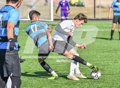 Thumbnail 1 in Eisenhower vs Shawnee Heights (KSHSAA 5A Third Place Game) photogallery.