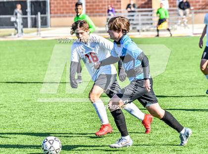 Thumbnail 1 in Eisenhower vs Shawnee Heights (KSHSAA 5A Third Place Game) photogallery.