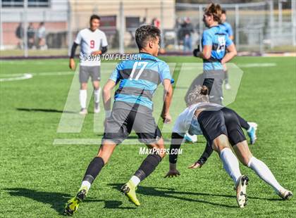Thumbnail 2 in Eisenhower vs Shawnee Heights (KSHSAA 5A Third Place Game) photogallery.
