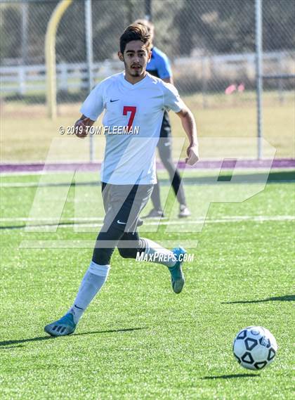 Thumbnail 2 in Eisenhower vs Shawnee Heights (KSHSAA 5A Third Place Game) photogallery.