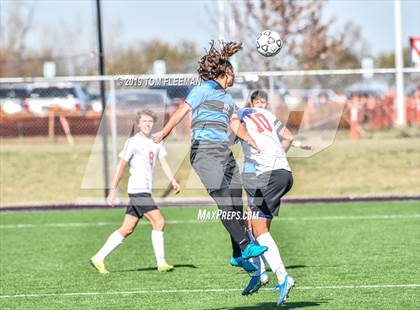 Thumbnail 3 in Eisenhower vs Shawnee Heights (KSHSAA 5A Third Place Game) photogallery.