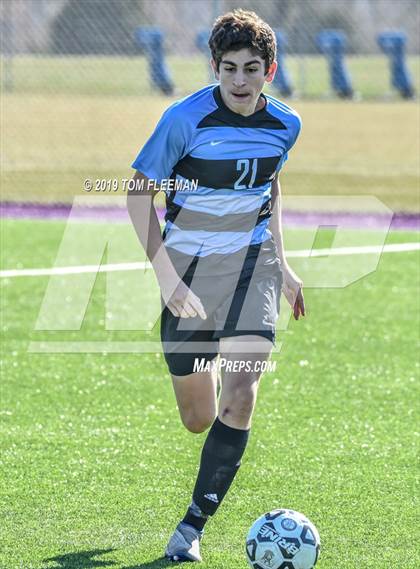 Thumbnail 2 in Eisenhower vs Shawnee Heights (KSHSAA 5A Third Place Game) photogallery.