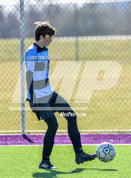 Thumbnail 2 in Eisenhower vs Shawnee Heights (KSHSAA 5A Third Place Game) photogallery.