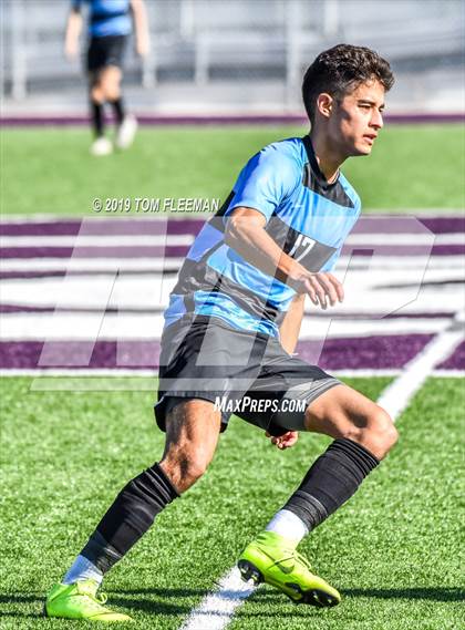 Thumbnail 2 in Eisenhower vs Shawnee Heights (KSHSAA 5A Third Place Game) photogallery.
