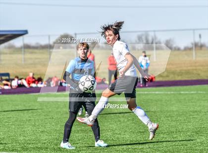 Thumbnail 2 in Eisenhower vs Shawnee Heights (KSHSAA 5A Third Place Game) photogallery.