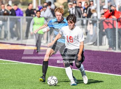 Thumbnail 1 in Eisenhower vs Shawnee Heights (KSHSAA 5A Third Place Game) photogallery.