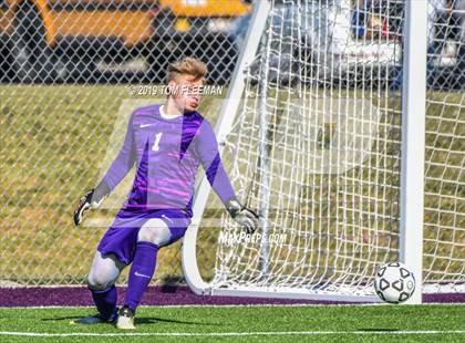Thumbnail 2 in Eisenhower vs Shawnee Heights (KSHSAA 5A Third Place Game) photogallery.