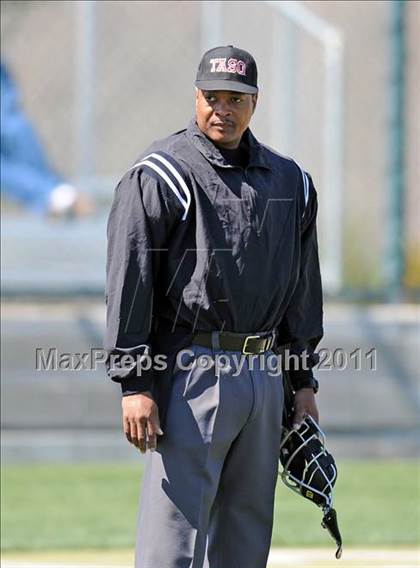 Thumbnail 2 in Burleson vs. Forney (I-30 Classic) photogallery.