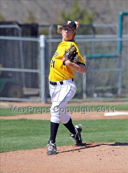 Thumbnail 2 in Burleson vs. Forney (I-30 Classic) photogallery.