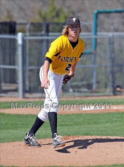 Thumbnail 3 in Burleson vs. Forney (I-30 Classic) photogallery.