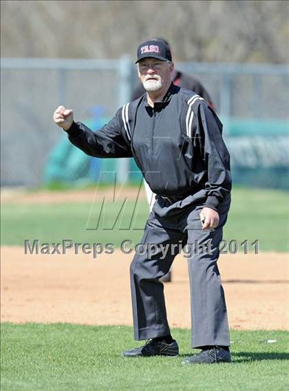 Thumbnail 2 in Burleson vs. Forney (I-30 Classic) photogallery.