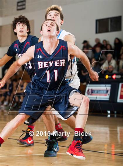 Thumbnail 1 in Beyer vs. Saugus photogallery.