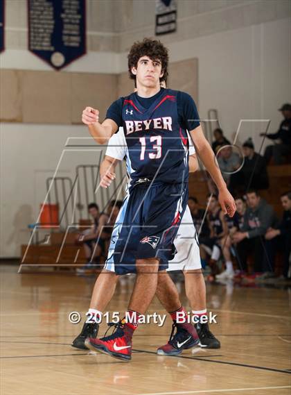 Thumbnail 3 in Beyer vs. Saugus photogallery.