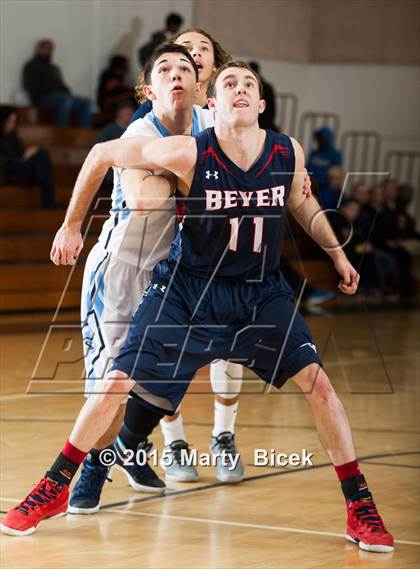 Thumbnail 2 in Beyer vs. Saugus photogallery.