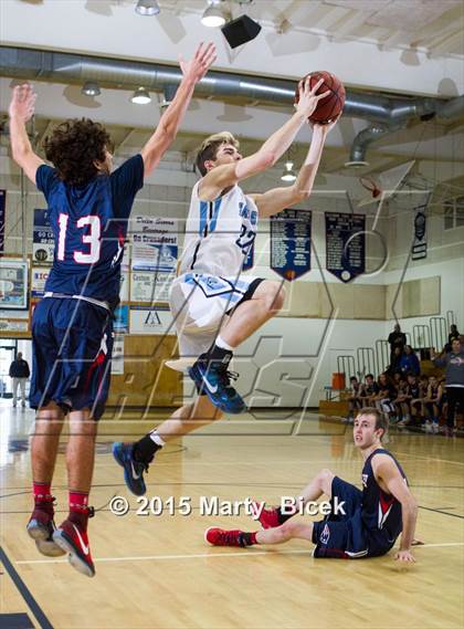 Thumbnail 2 in Beyer vs. Saugus photogallery.
