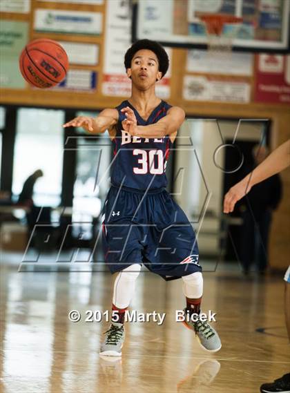 Thumbnail 3 in Beyer vs. Saugus photogallery.