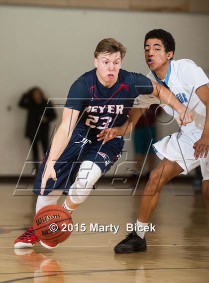 Thumbnail 3 in Beyer vs. Saugus photogallery.