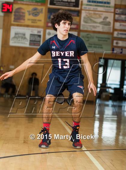 Thumbnail 1 in Beyer vs. Saugus photogallery.