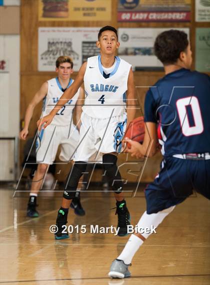 Thumbnail 3 in Beyer vs. Saugus photogallery.
