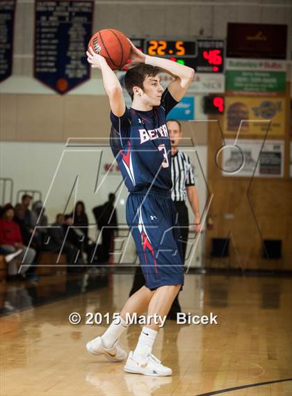 Thumbnail 3 in Beyer vs. Saugus photogallery.
