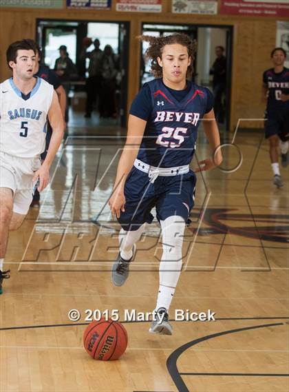 Thumbnail 2 in Beyer vs. Saugus photogallery.