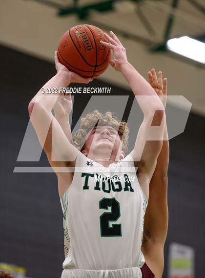 Thumbnail 3 in Collinsville @ Tioga photogallery.
