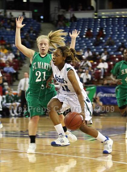 Thumbnail 2 in Sacred Heart Cathedral vs. St. Mary's (CIF NorCal D3 Final) photogallery.
