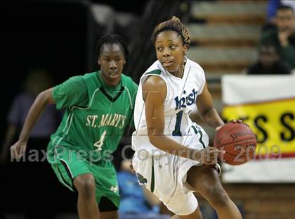 Thumbnail 3 in Sacred Heart Cathedral vs. St. Mary's (CIF NorCal D3 Final) photogallery.