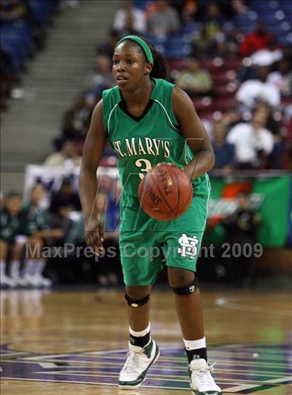 Thumbnail 2 in Sacred Heart Cathedral vs. St. Mary's (CIF NorCal D3 Final) photogallery.