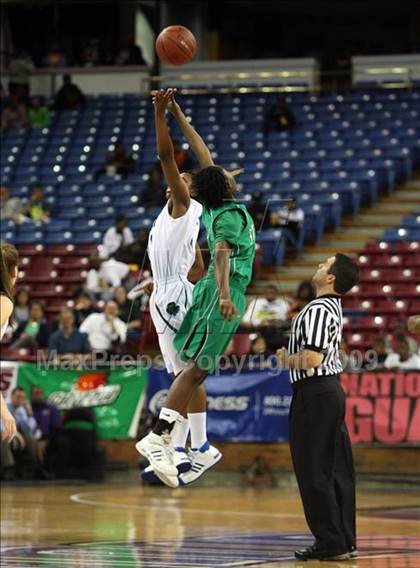 Thumbnail 1 in Sacred Heart Cathedral vs. St. Mary's (CIF NorCal D3 Final) photogallery.