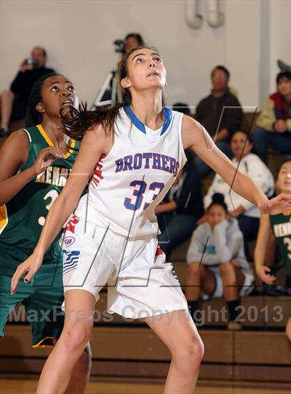 Thumbnail 3 in Kennedy vs. Christian Brothers (Christian Brothers Holiday Classic) photogallery.