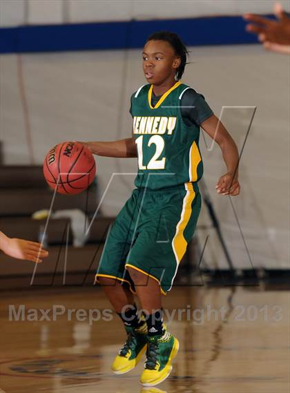 Thumbnail 2 in Kennedy vs. Christian Brothers (Christian Brothers Holiday Classic) photogallery.