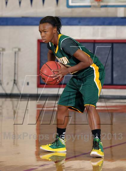 Thumbnail 1 in Kennedy vs. Christian Brothers (Christian Brothers Holiday Classic) photogallery.