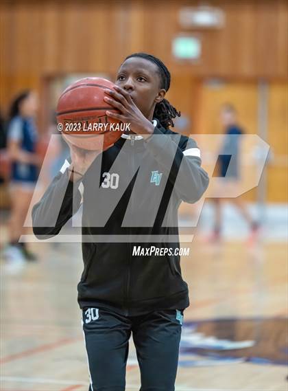 Thumbnail 2 in Evergreen Valley vs. Carlmont (CIF CCS Div 1 Semifinal) photogallery.