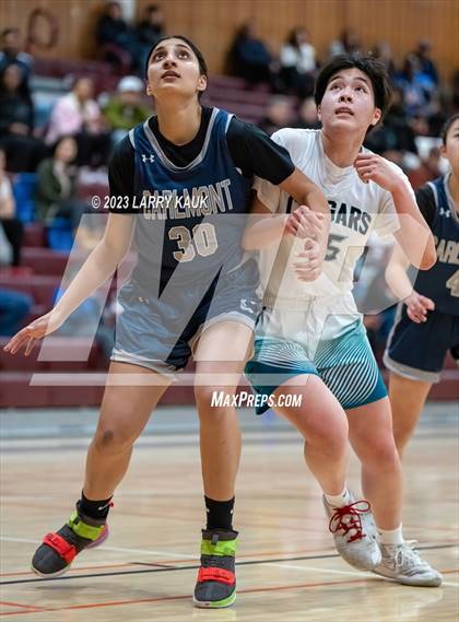 Thumbnail 2 in Evergreen Valley vs. Carlmont (CIF CCS Div 1 Semifinal) photogallery.