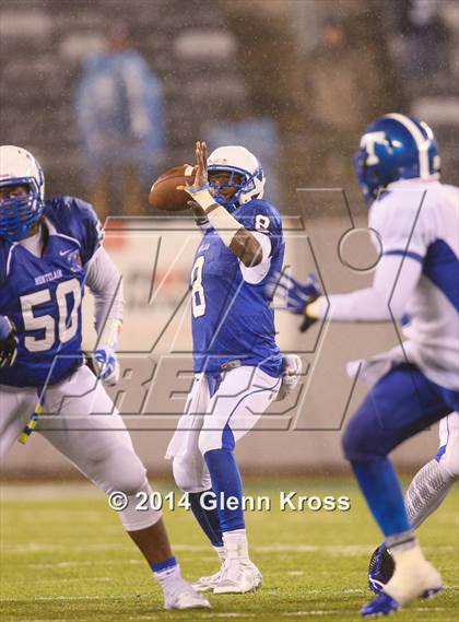 Thumbnail 1 in Passaic County Tech vs. Montclair (NJSIAA North 1 Group 5 Final) photogallery.