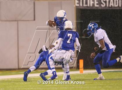 Thumbnail 3 in Passaic County Tech vs. Montclair (NJSIAA North 1 Group 5 Final) photogallery.