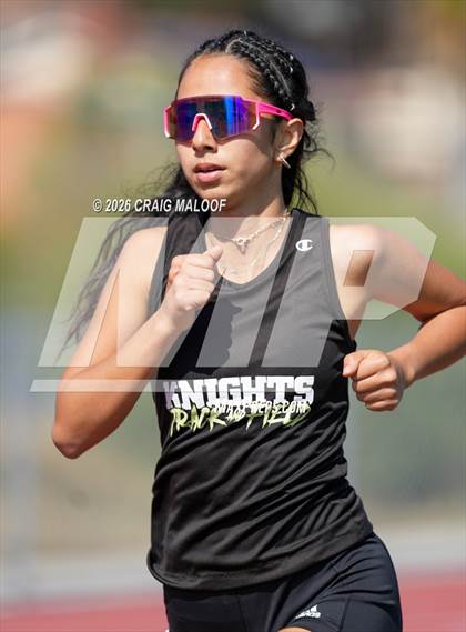 Thumbnail 1 in Frontier Conference Finals photogallery.