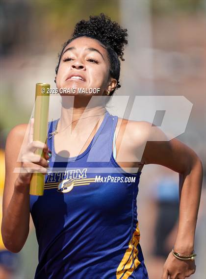 Thumbnail 2 in Frontier Conference Finals photogallery.