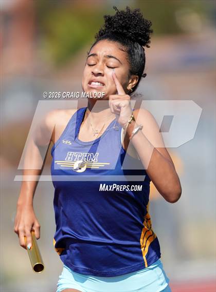 Thumbnail 3 in Frontier Conference Finals photogallery.