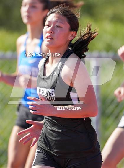 Thumbnail 1 in Frontier Conference Finals photogallery.