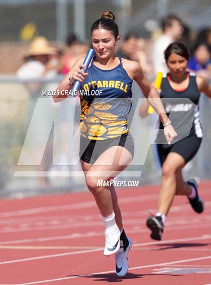 Thumbnail 2 in Frontier Conference Finals photogallery.