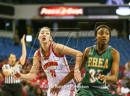 Thumbnail 2 in Brea Olinda vs. St. Francis (CIF D1 State Final) photogallery.