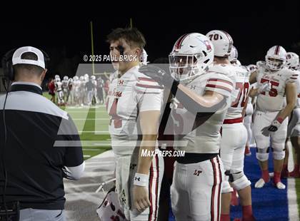 Thumbnail 3 in Westlake vs Lake Travis photogallery.