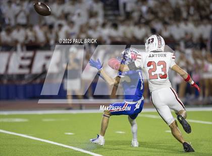 Thumbnail 3 in Westlake vs Lake Travis photogallery.