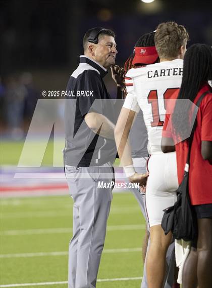 Thumbnail 3 in Westlake vs Lake Travis photogallery.