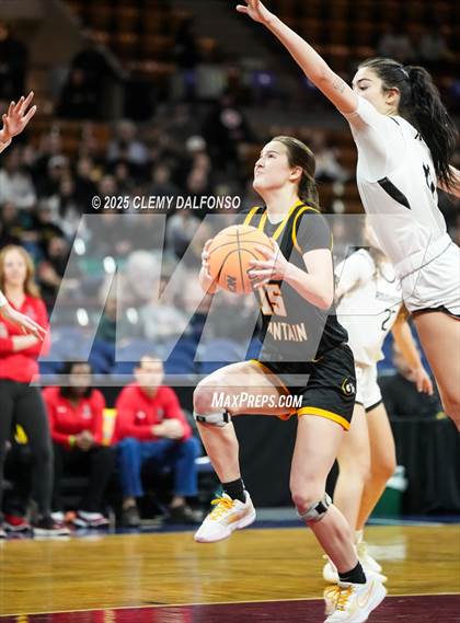 Thumbnail 2 in Green Mountain vs Roosevelt (CHSAA 5A Great 8) photogallery.