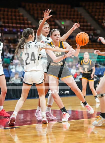 Thumbnail 3 in Green Mountain vs Roosevelt (CHSAA 5A Great 8) photogallery.