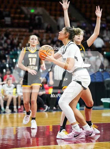 Thumbnail 3 in Green Mountain vs Roosevelt (CHSAA 5A Great 8) photogallery.